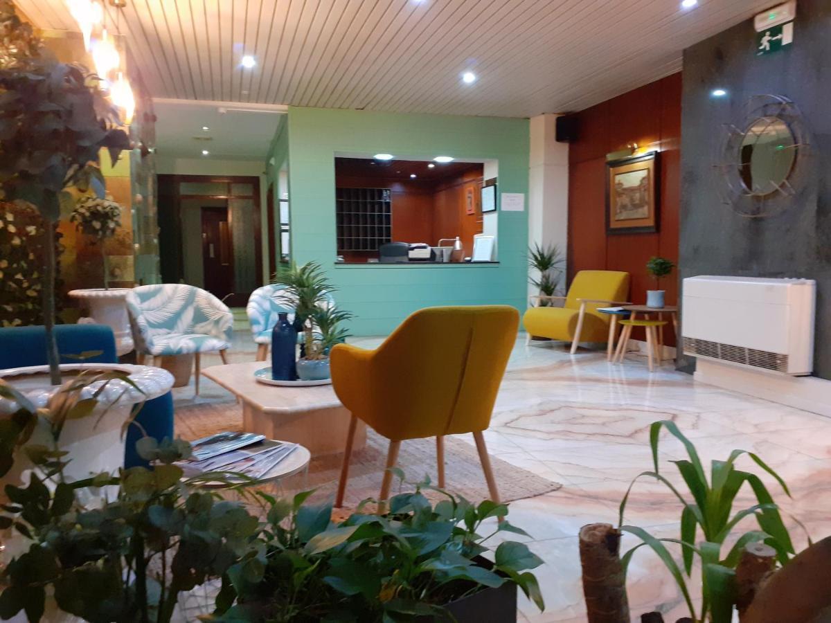 Hotel Marques De Santillana Torrelavega Dış mekan fotoğraf
