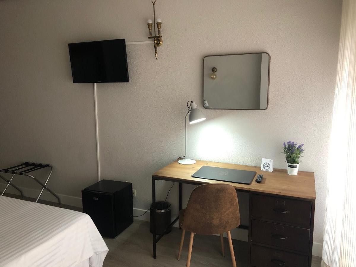 Hotel Marques De Santillana Torrelavega Dış mekan fotoğraf