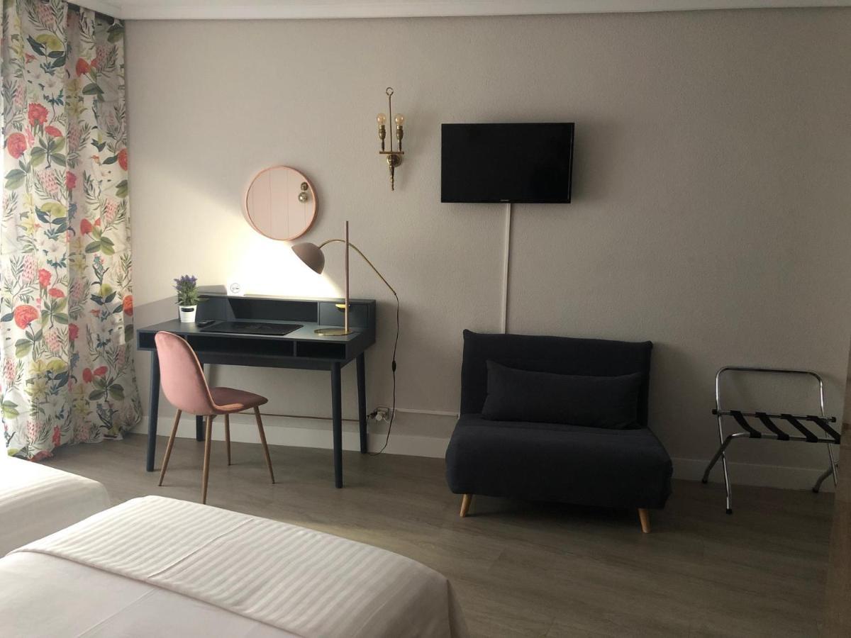Hotel Marques De Santillana Torrelavega Dış mekan fotoğraf